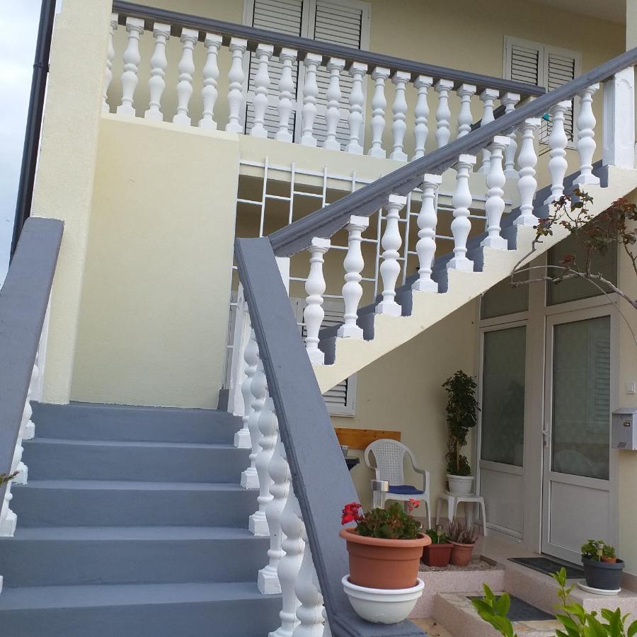 Apartments Mira Jadrtovac 외부 사진