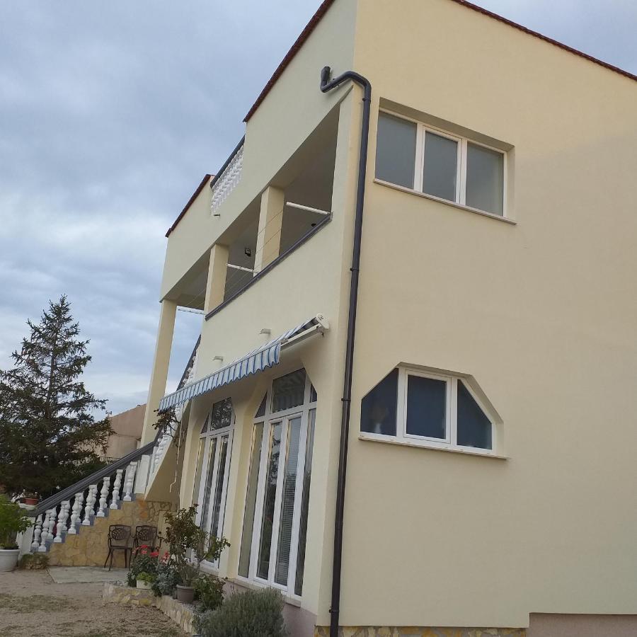 Apartments Mira Jadrtovac 외부 사진