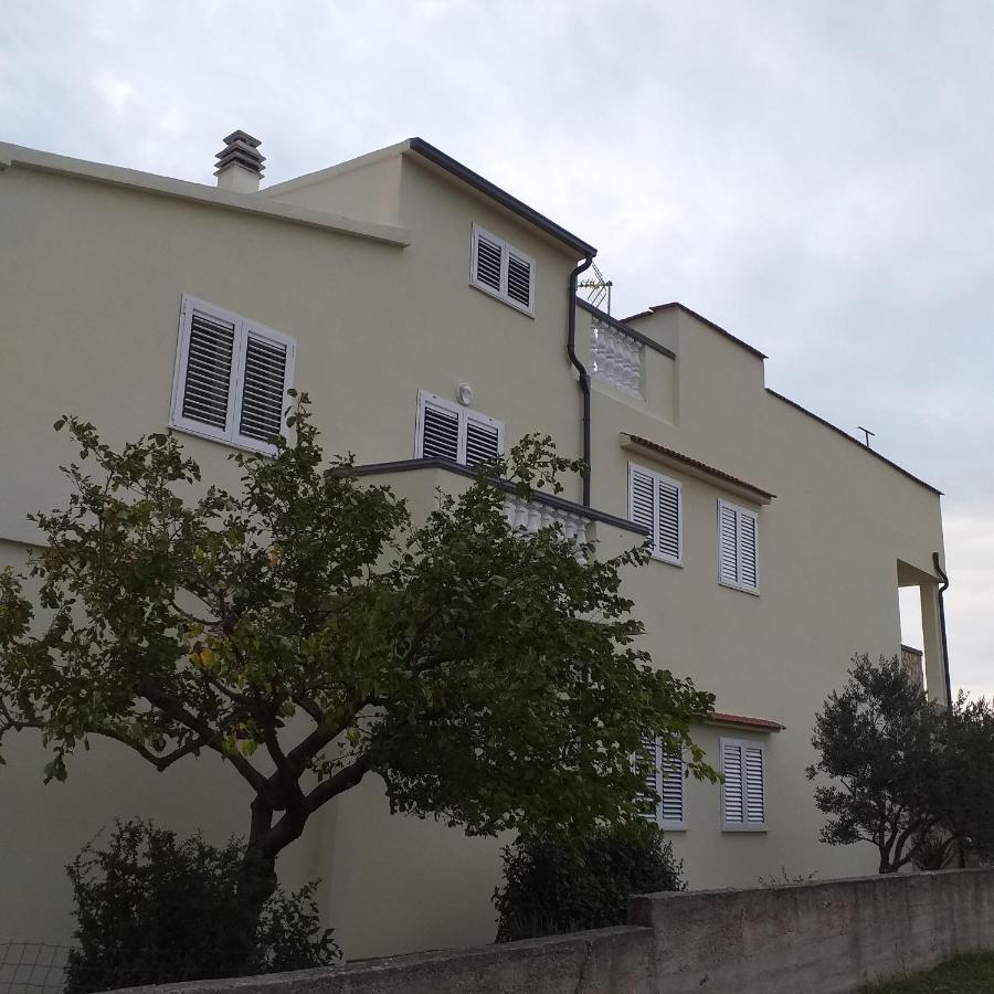Apartments Mira Jadrtovac 외부 사진