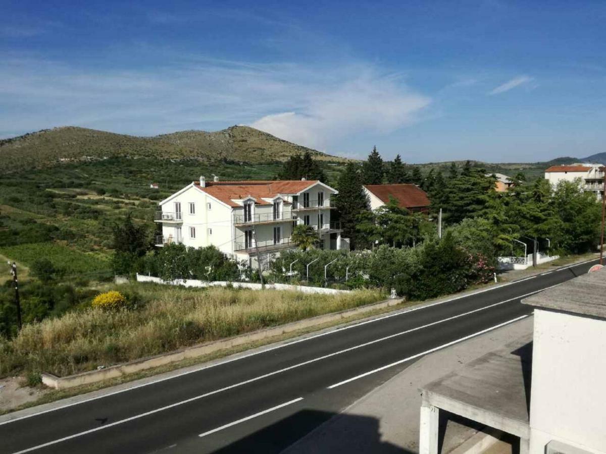 Apartments Mira Jadrtovac 외부 사진